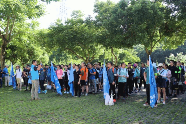 J9国际站登录研究院团建2.gif